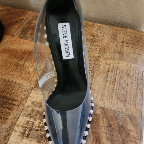 Steve Madden Shoes and Purse Set - Picture 4 of 6